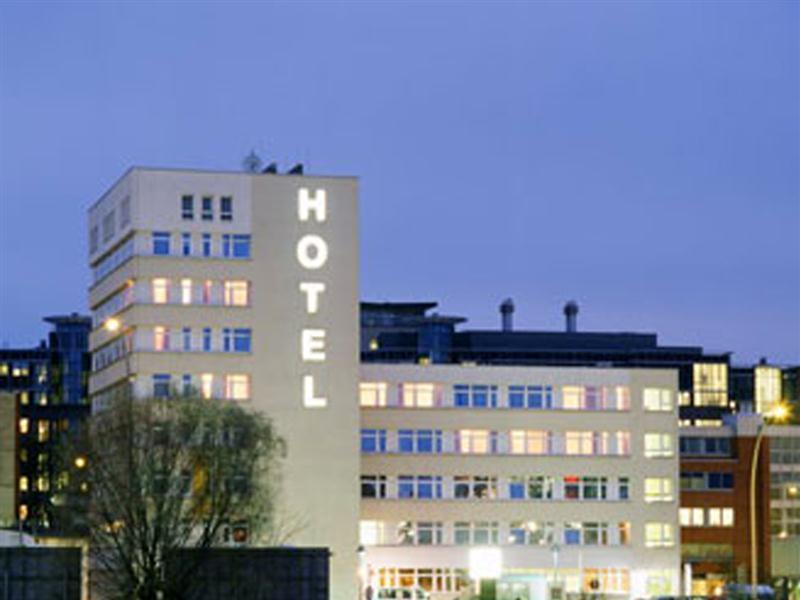 Arcadia Belmondo Hamburg Exterior photo